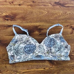 Kindly Yours t shirt Bra size 38C